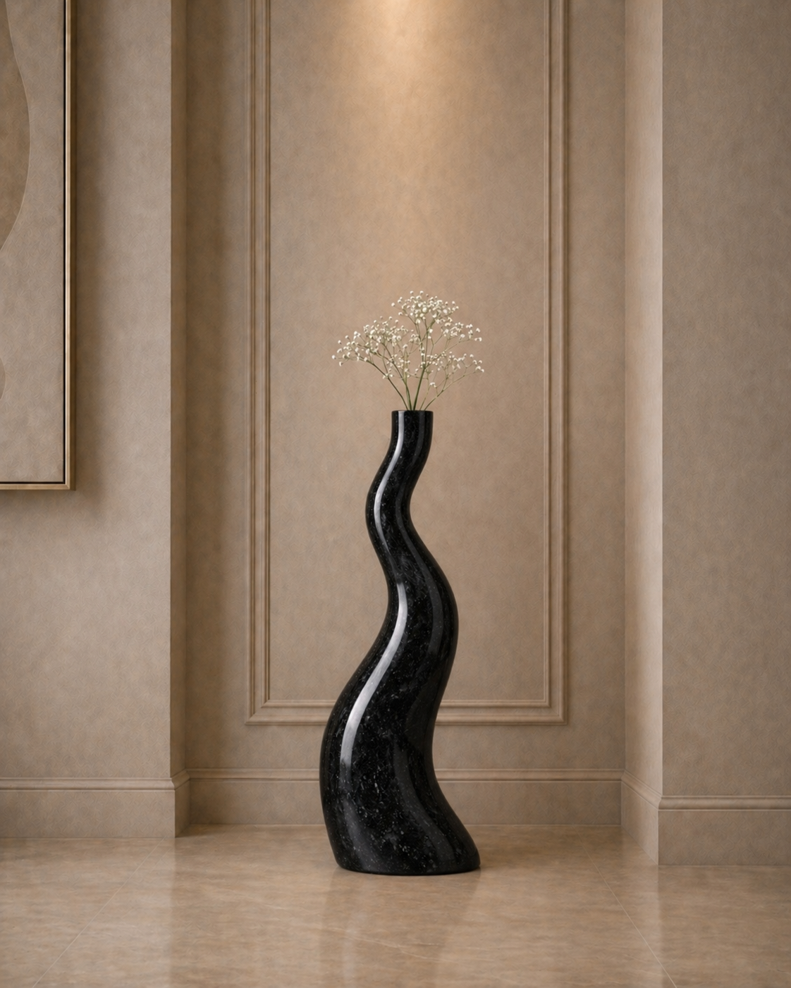 Serpentine Flow Vase - Granito Altissimo