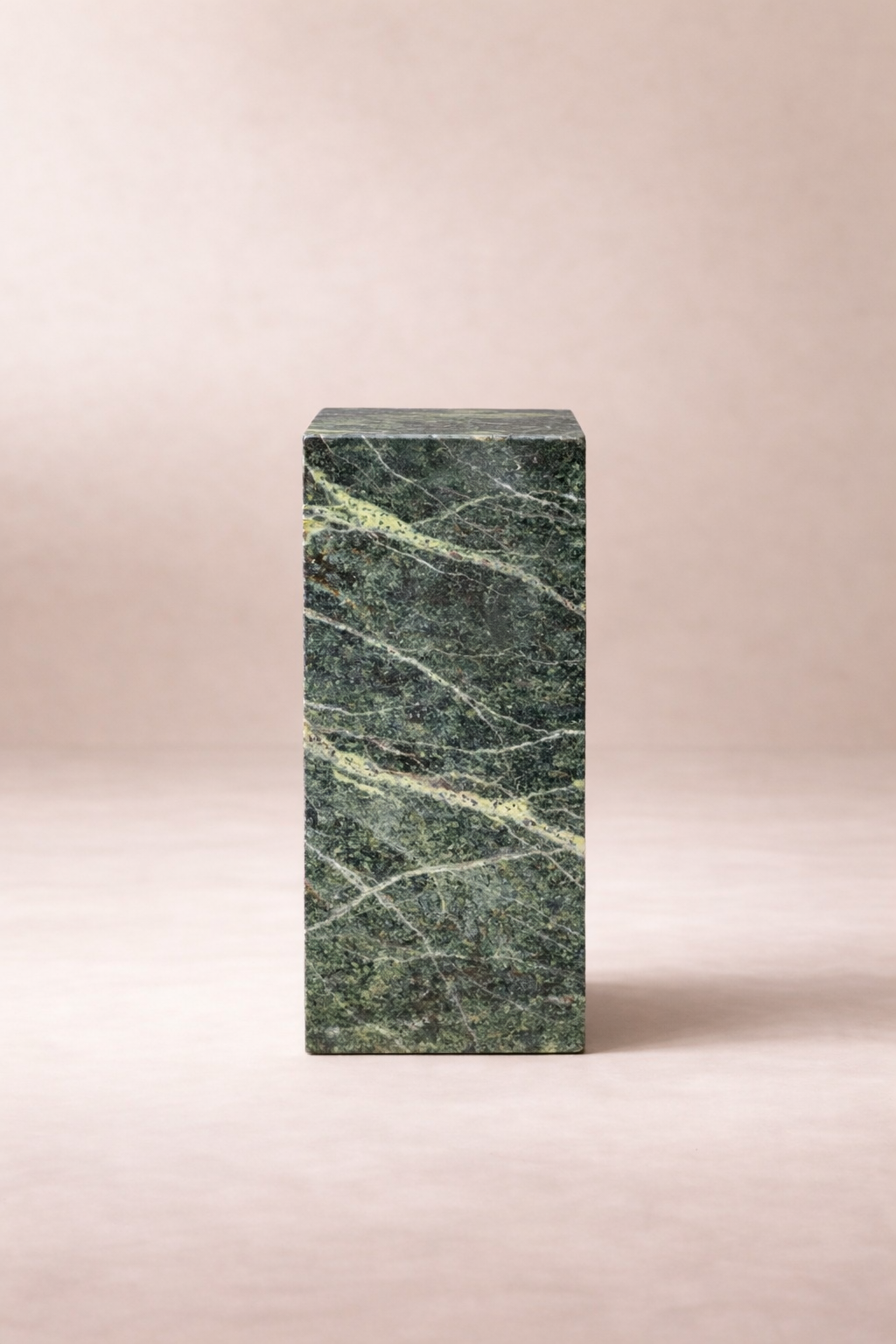 Solid Block - Aurelian green Vein