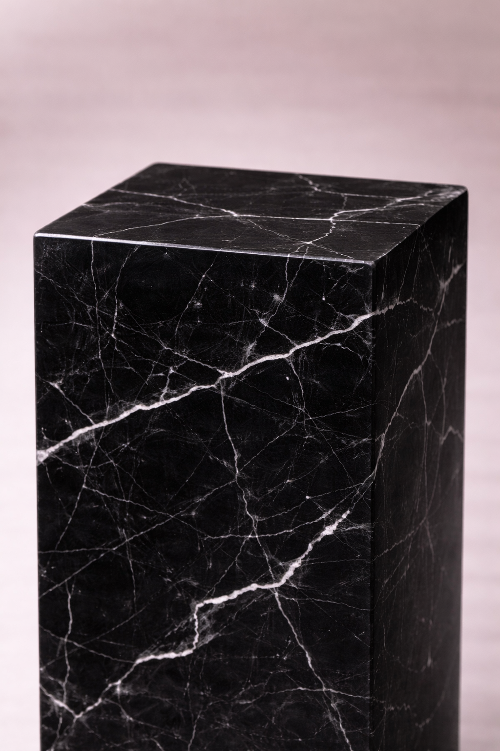 Solid Block - Nero Imperia
