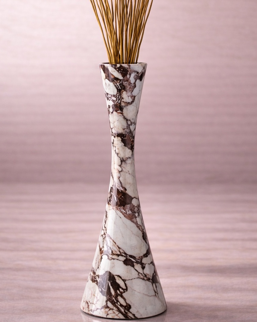 Silva Elegant Spire - View 3