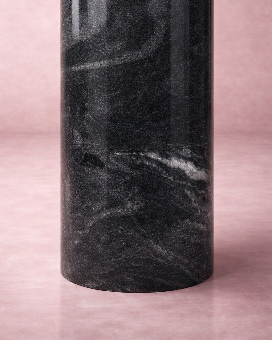 Rod Plinth - View 3