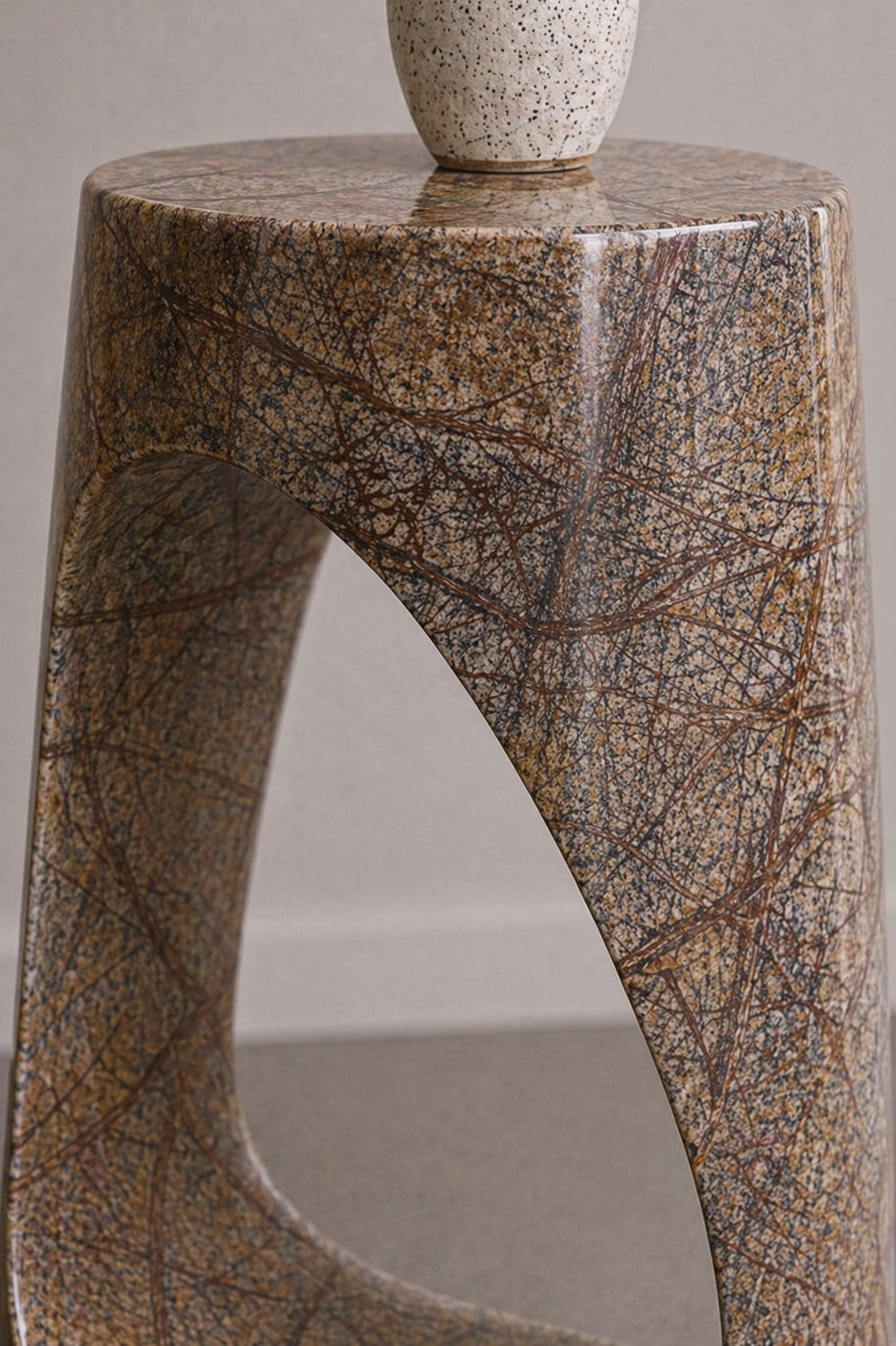 Canyon Arch Side Table - Beige brown Aurex