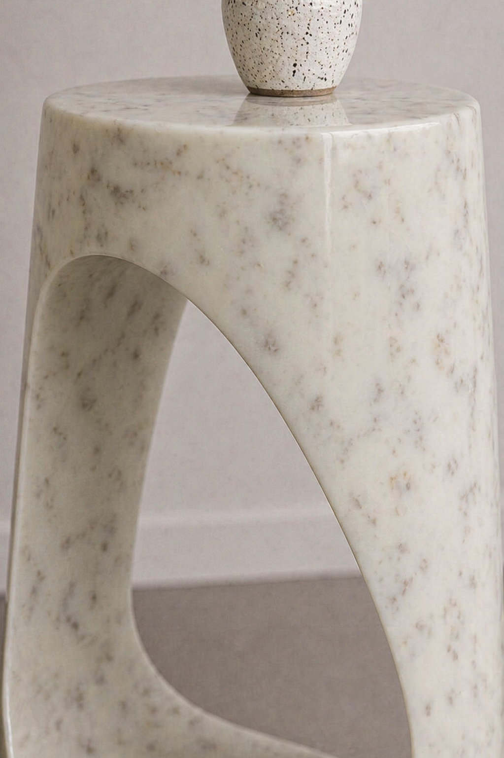 Canyon Arch Side Table - Oro Bansarino