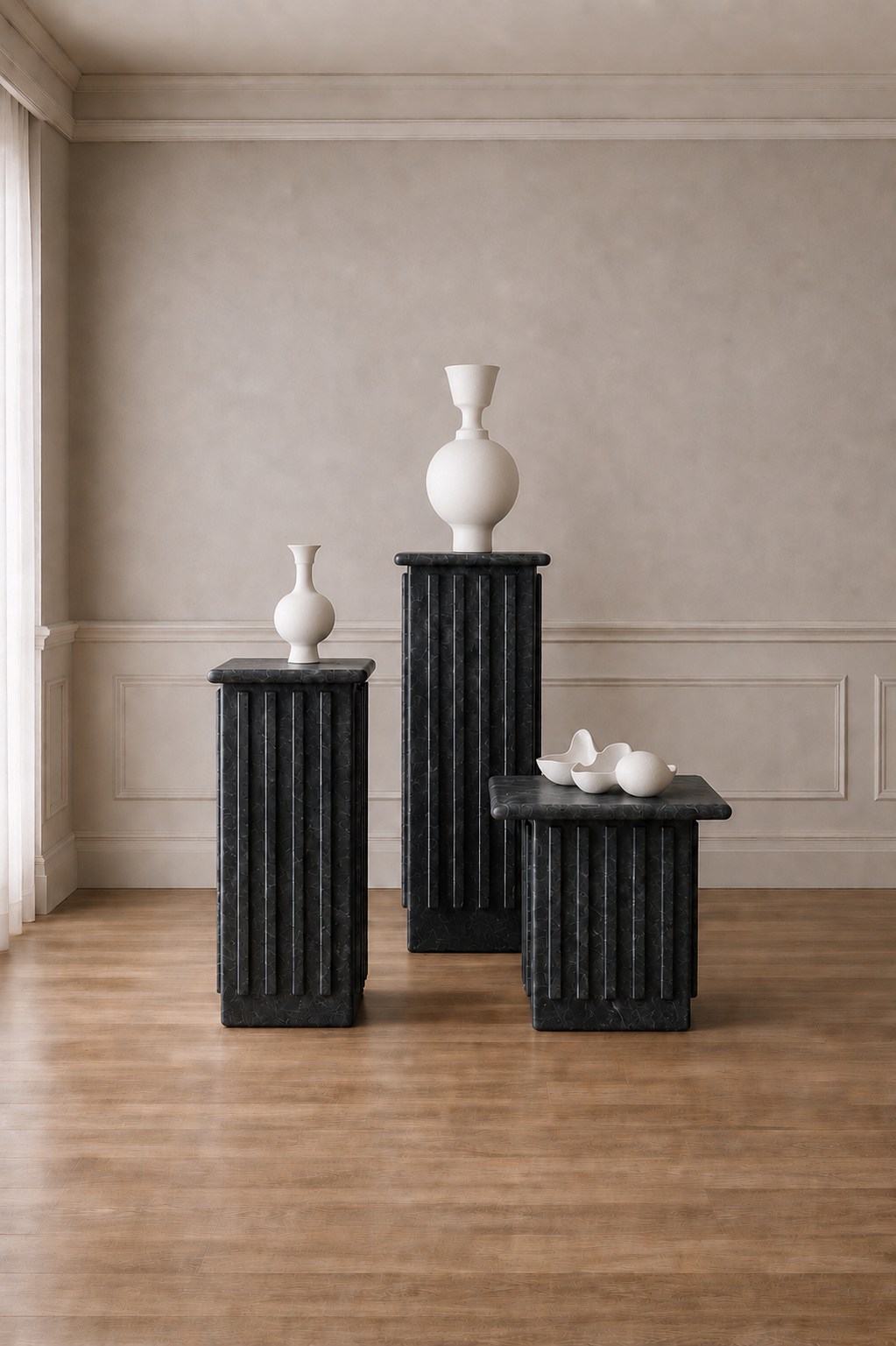 Roman Veil Pedestal Set - Black valeriano